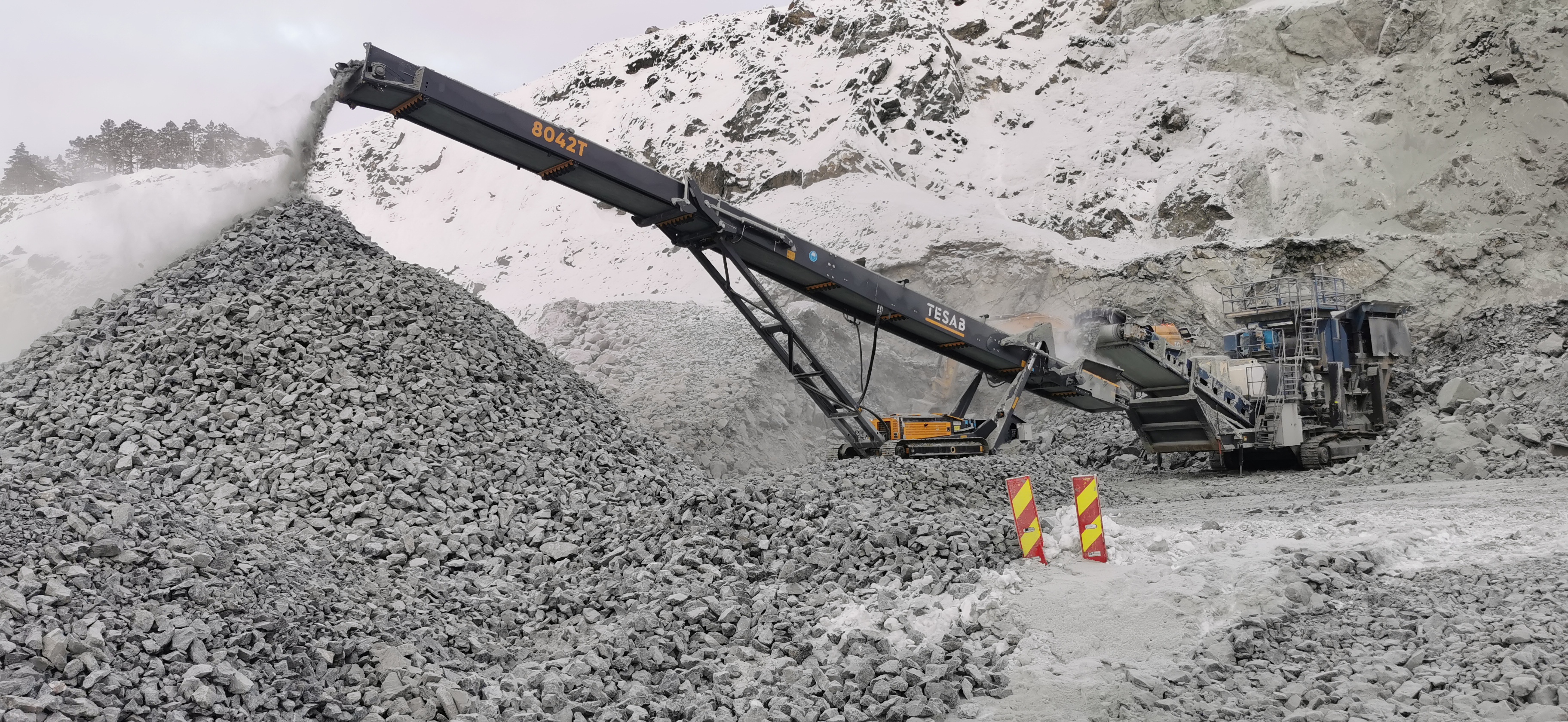 Tesab Stacker i bruk på stein 