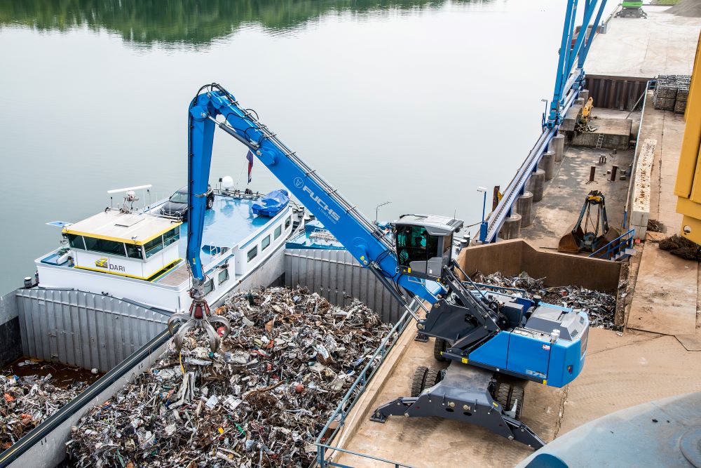 Båtmonterte lastemaskiner fra Kiesel
